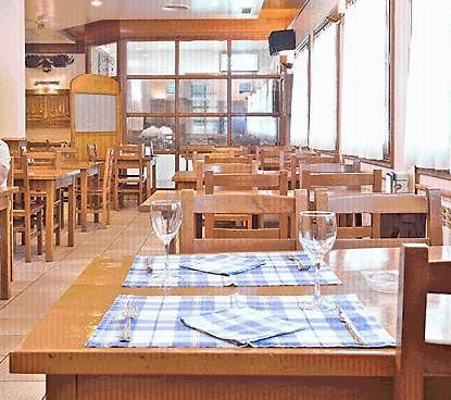 Hostal Lorentxo Олаве Экстерьер фото