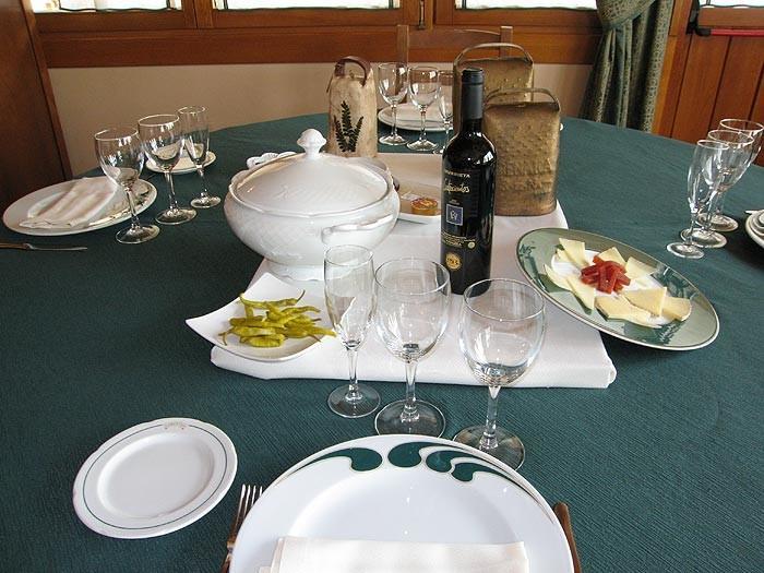 Hostal Lorentxo Олаве Экстерьер фото